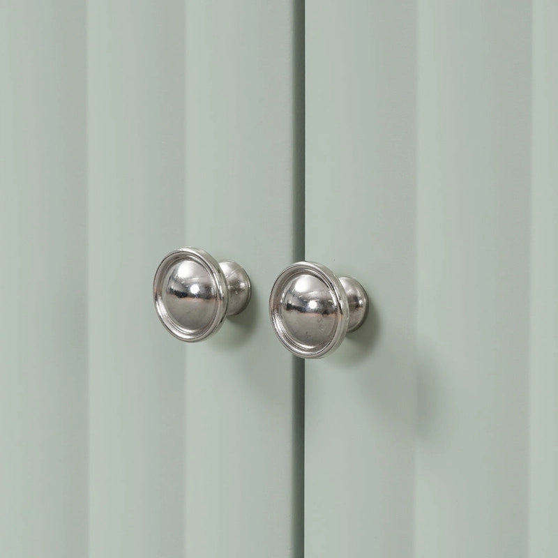Elegante aparador de cuatro puertas con puertas de diseño ondulado, patas cilíndricas y elegantes tiradores metálicos, ajustable, para sala de estar