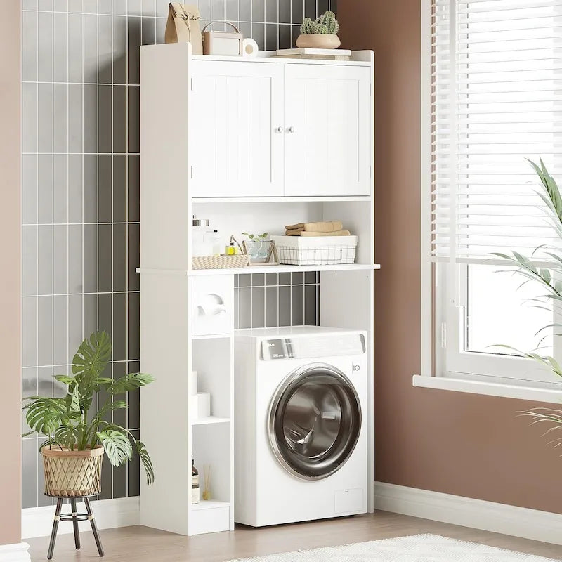 Badezimmerschrank über der Toilette mit zwei Türen und verstellbaren Ablagen, Toilettenpapierhalter