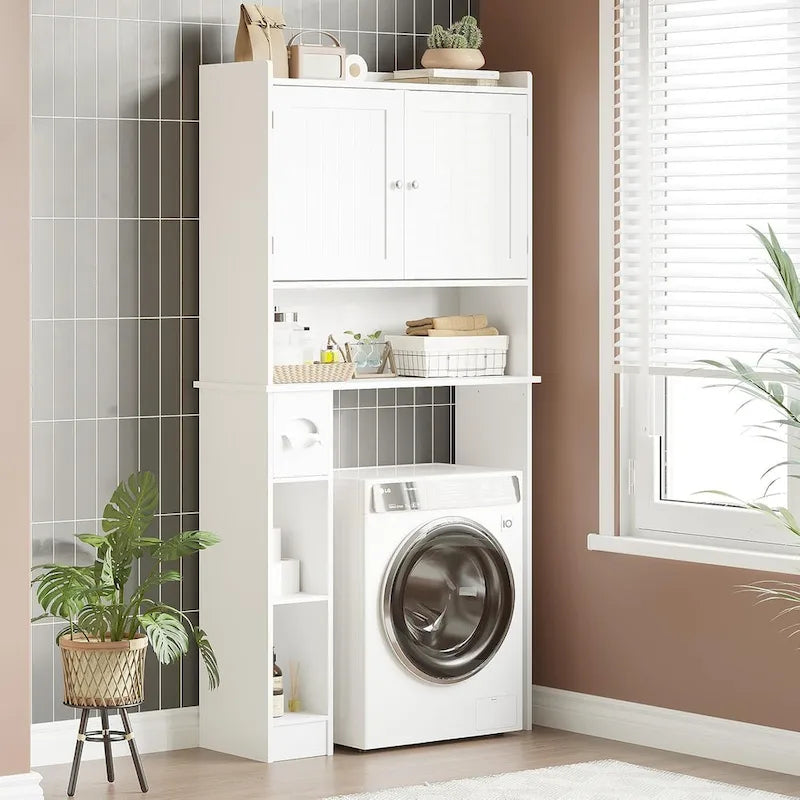 Badezimmerschrank über der Toilette mit zwei Türen und verstellbaren Ablagen, Toilettenpapierhalter