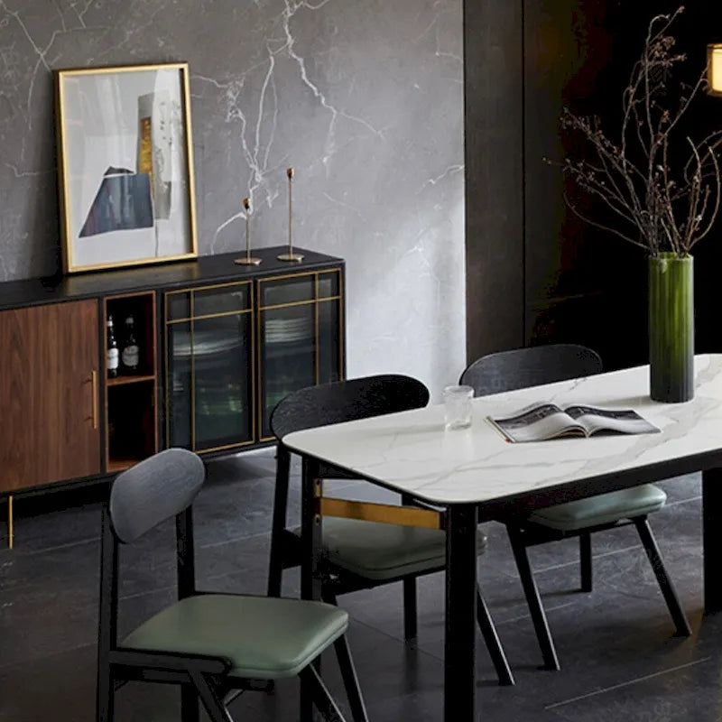 Buffet moderniste de 55.12 pouces à 3 portes, doté d’un cadre multicouche en bois massif et d’un placage en noyer ; livré entièrement assemblé.