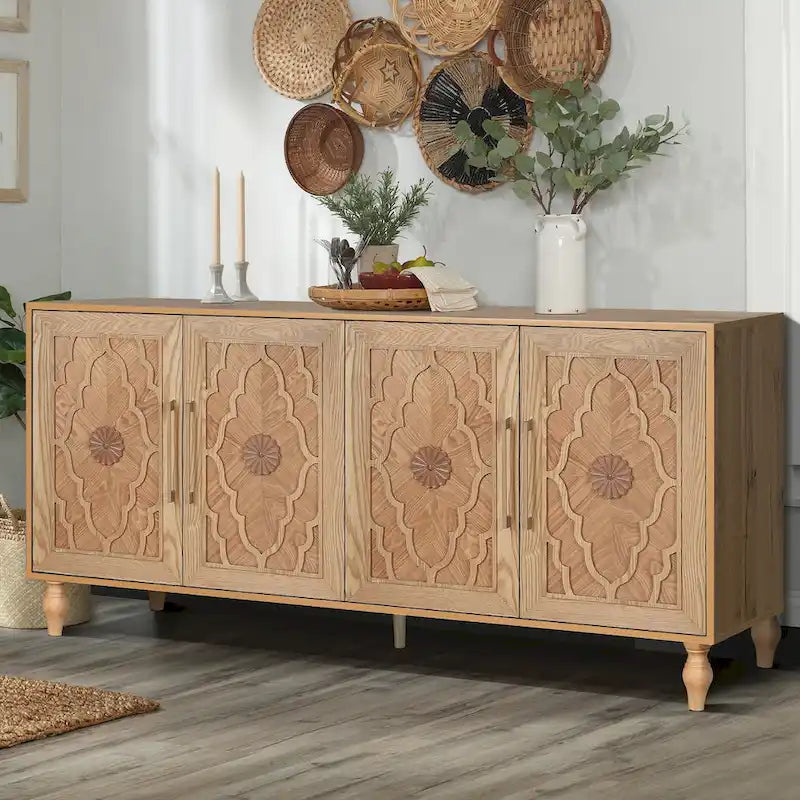 Armario grande de almacenamiento con puerta de flores talladas y manija de metal, ideal para la sala, la cocina y la entrada
