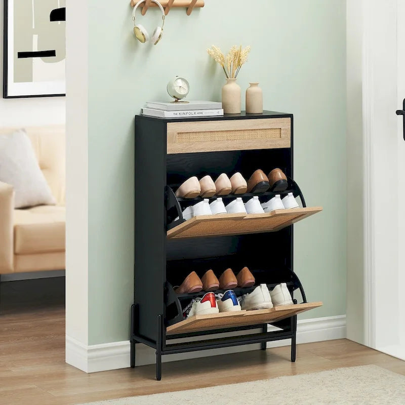 Meuble à chaussures en rotin naturel avec 2 portes abattantes et 1 tiroir
