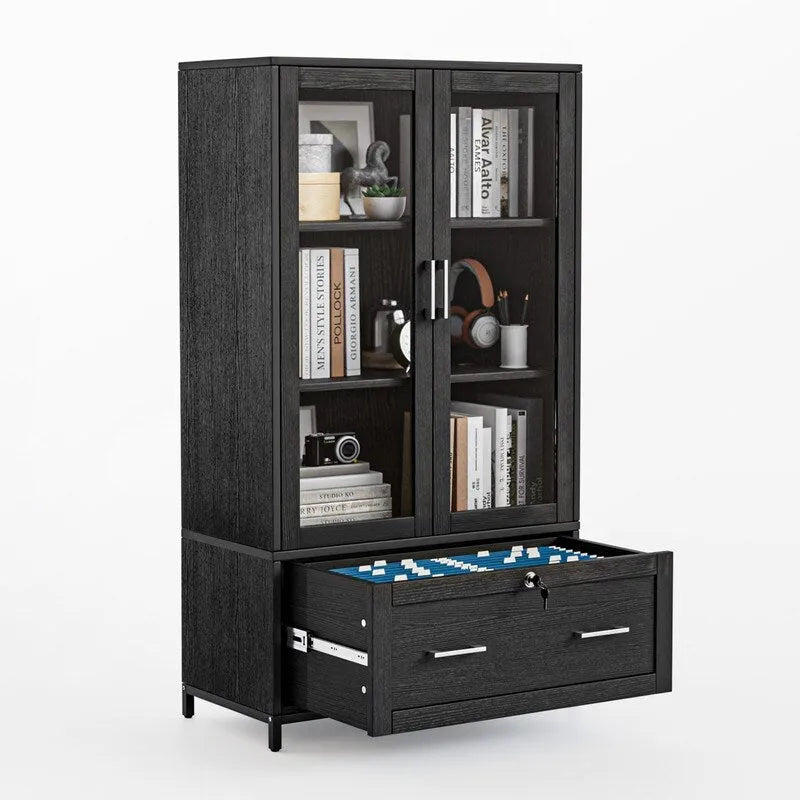 Aktenschrank mit verstellbaren Regalböden und Schloss