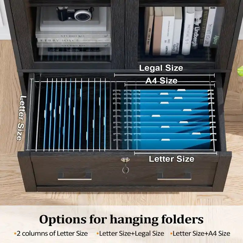 Aktenschrank mit verstellbaren Regalböden und Schloss