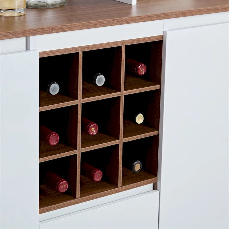 Buffet de cuisine en bois avec rangement et compartiment à vin